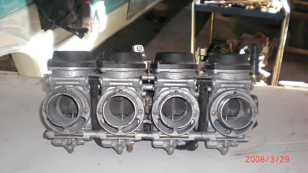fs R1 bike carbs and 8v manifold
