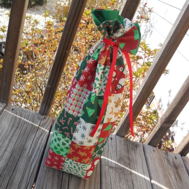 Holiday Reusable Wine Bag- Patchwork