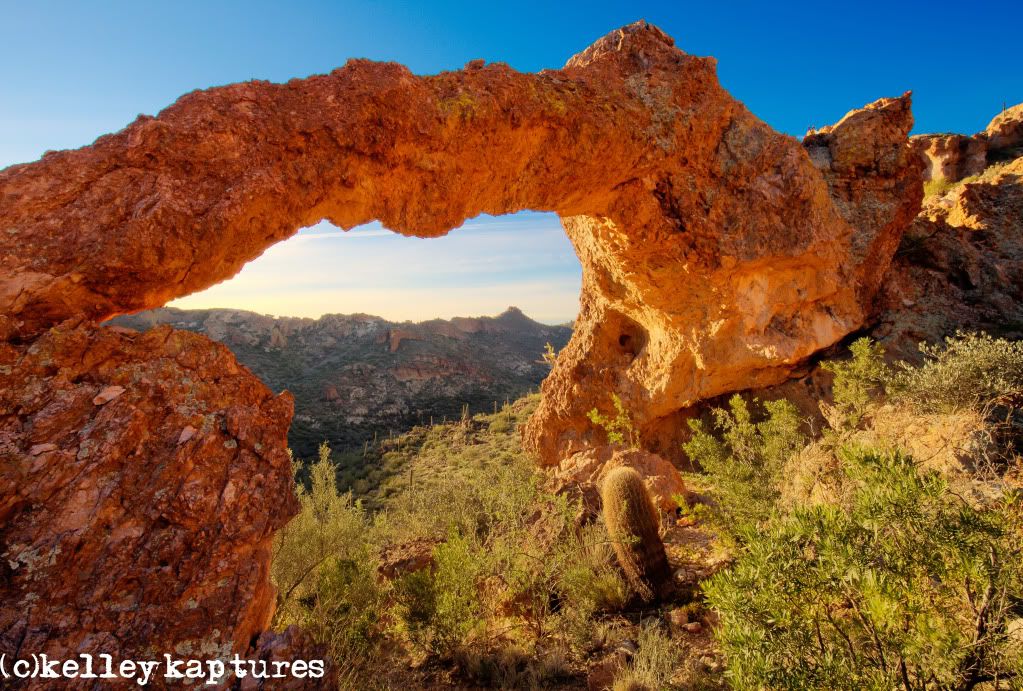 IMAGE: http://i170.photobucket.com/albums/u262/hibernian1/IMG_2593_4_5_tonemapped-Edit.jpg