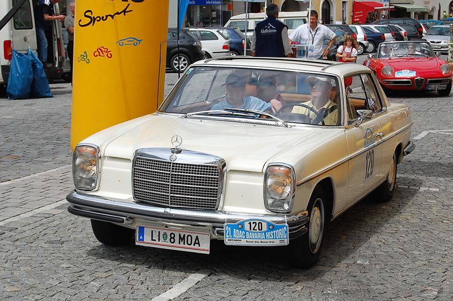 The Mercedes 250 SE Coupe is a