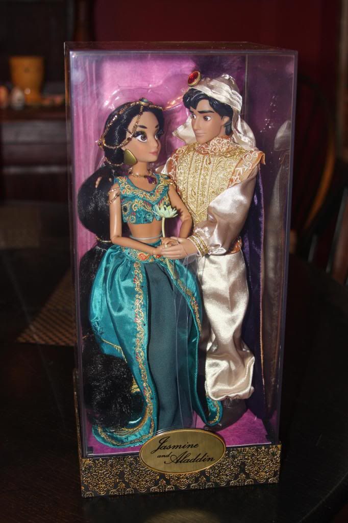 jasmine and aladdin doll set