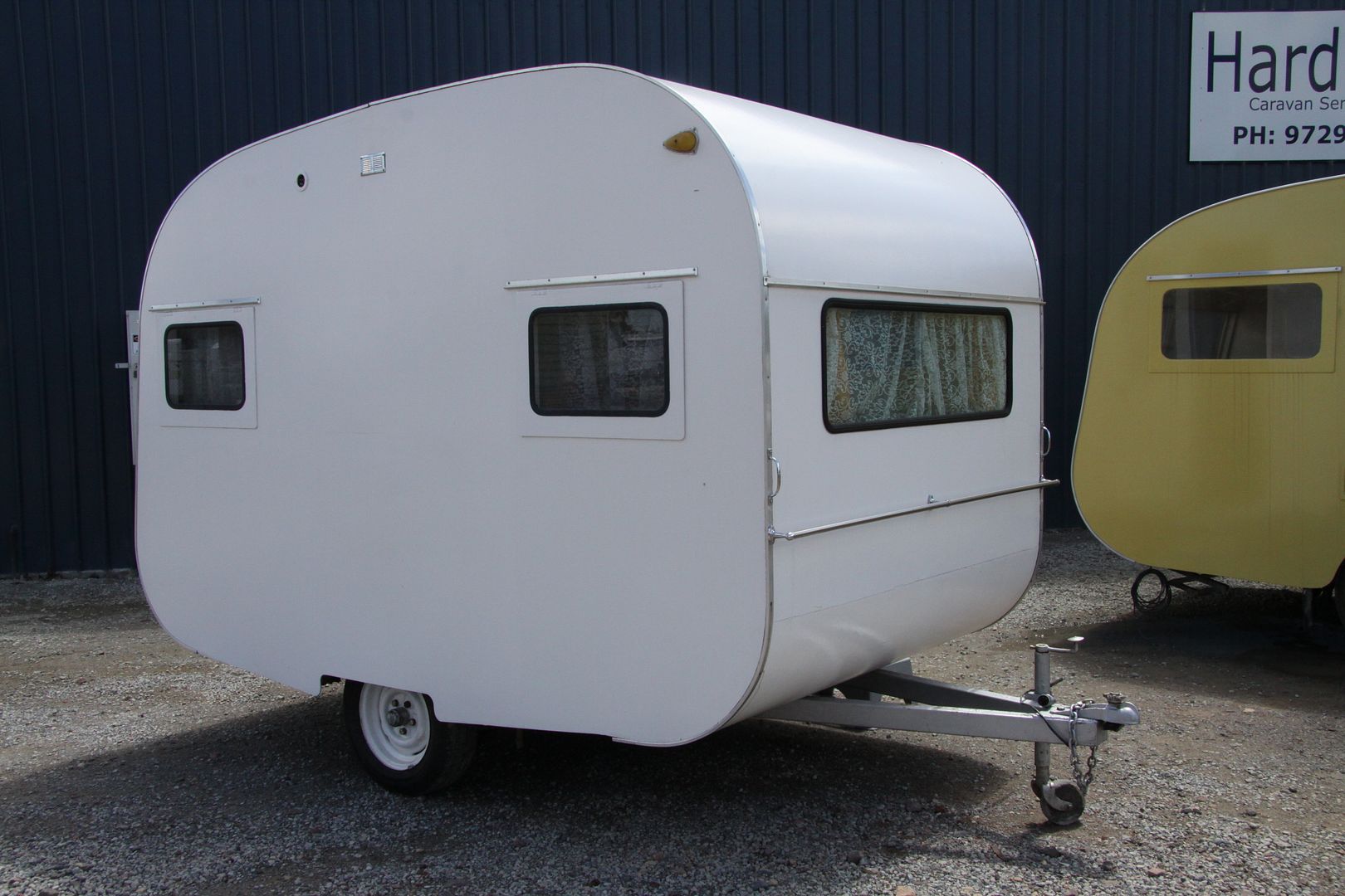 Vintage Caravan Display Kilsyth, Vic Vintage Caravans
