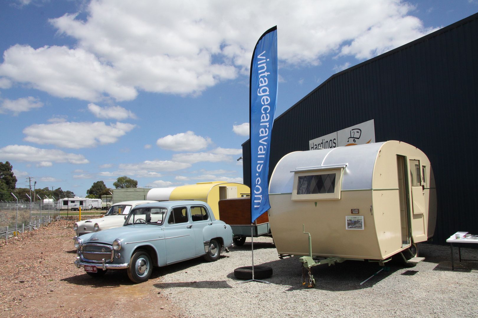 Vintage Caravan Display Kilsyth, Vic Vintage Caravans