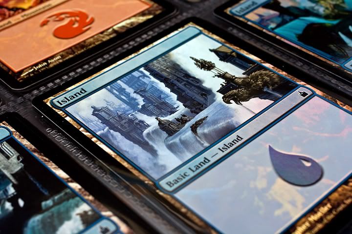 IMAGE: http://i170.photobucket.com/albums/u275/overmind_2000/theshiny.jpg