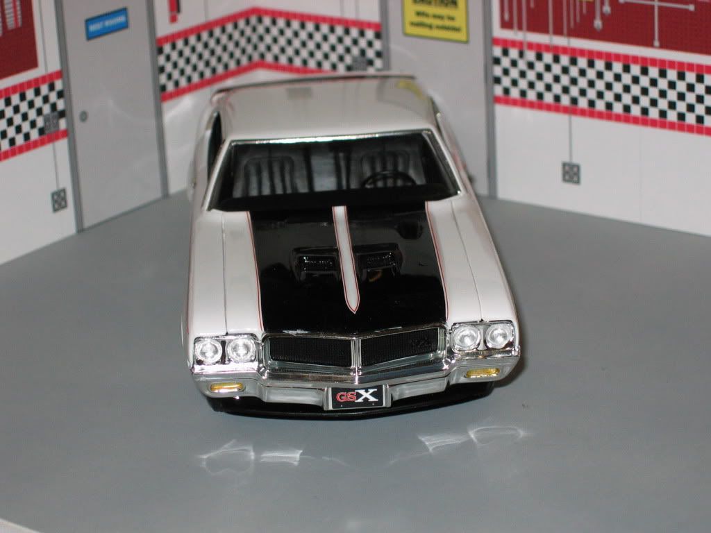 70buickgsxfront2-1.jpg