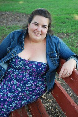 Author Nicolette Andrews