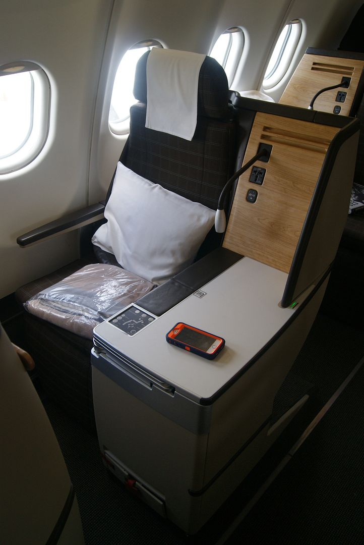 Review of SWISS flight from Chicago to Zurich in Business